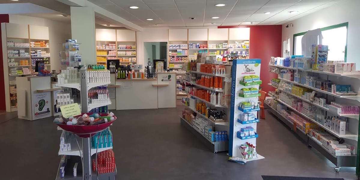Intérieur Pharmacie 1
